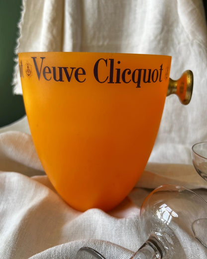 Vintage Champagne Ice Bucket, Veuve Clicquot, Christmas Wine & Thanksgiving Prosecco, Vintage Wedding Reception, Valentines, Birthday Cheers