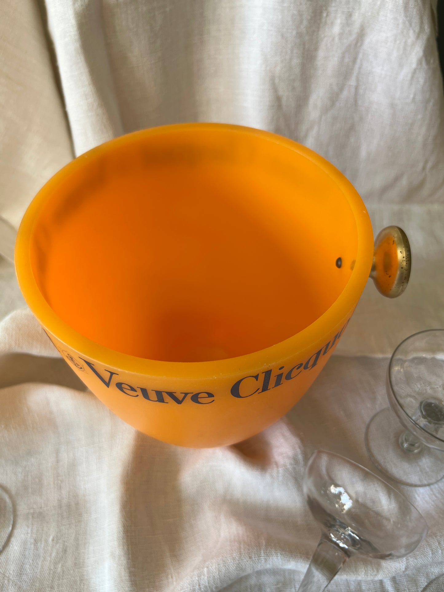 Vintage Champagne Ice Bucket, Veuve Clicquot, Christmas Wine & Thanksgiving Prosecco, Vintage Wedding Reception, Valentines, Birthday Cheers