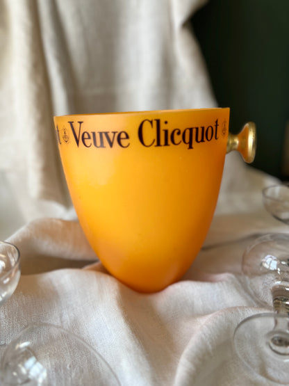 Vintage Champagne Ice Bucket, Veuve Clicquot, Christmas Wine & Thanksgiving Prosecco, Vintage Wedding Reception, Valentines, Birthday Cheers