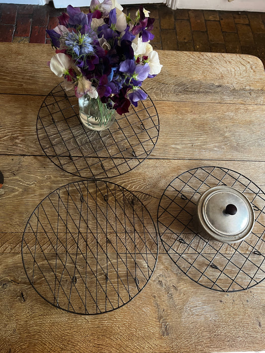 French Vintage Cooling Rack. Wirework Baking Cake Stand, Farmhouse Kitchen, Rustic Fil de Fer/ Hostess Gift. Home Decor. Wall Decor